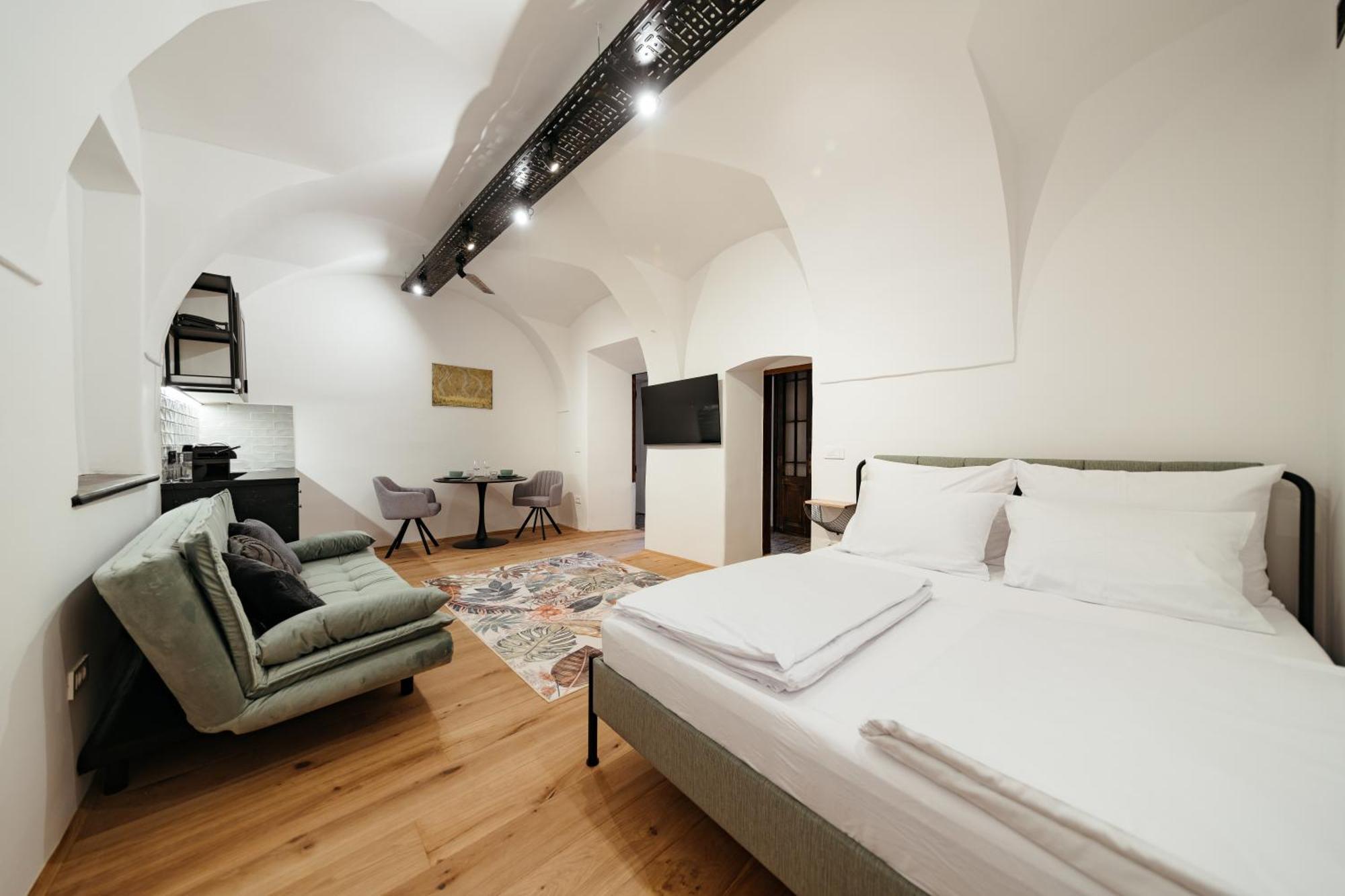 Main Square Apartments & Rooms ماريبور المظهر الخارجي الصورة